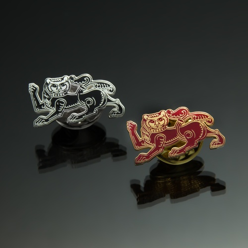 Значки "Национальный центр Россия" Позолоченное серебро с цветной эмалью. от ювелирной фирмы "Стиль"