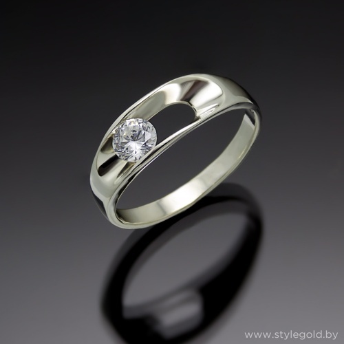 Кольцо 1016 от ювелирной фирмы "Стиль" по цене 135 руб.