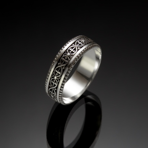 Серебряное кольцо с рисунком Бесконечность. 1039 от ювелирной фирмы "Стиль" по цене 185 руб.