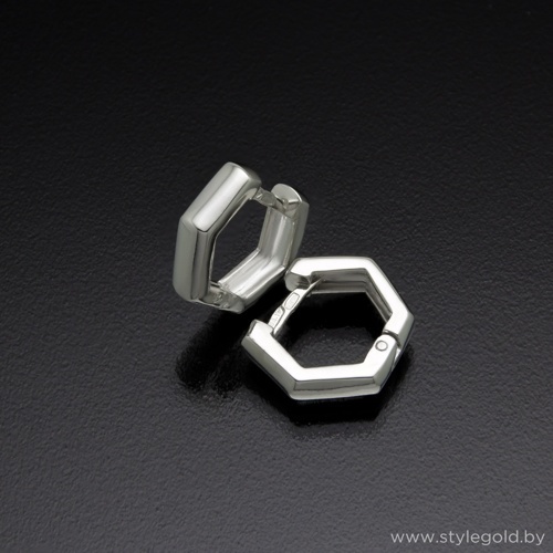 Серьги 2005 от ювелирной фирмы "Стиль" по цене 145 руб.