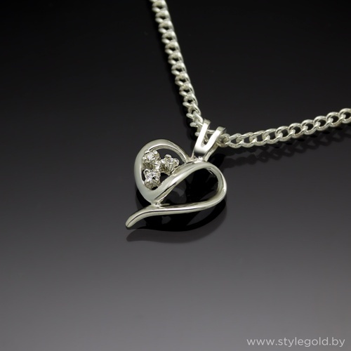 Кулон сердце 3022 от ювелирной фирмы "Стиль" по цене 49 руб.