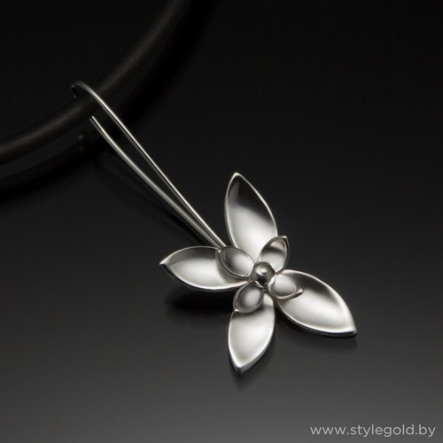 Кулон Лотос 3030 от ювелирной фирмы "Стиль" по цене 121.5 руб.