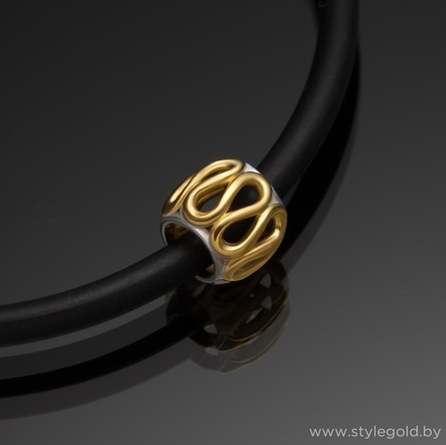 Позолоченная подвеска Шарм 7002 от ювелирной фирмы "Стиль" по цене 55 руб.