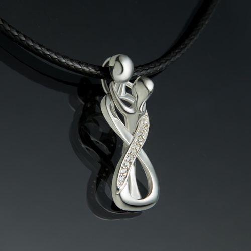 Подвеска обнимающиеся человечики 3051 от ювелирной фирмы "Стиль" по цене 91.5 руб.