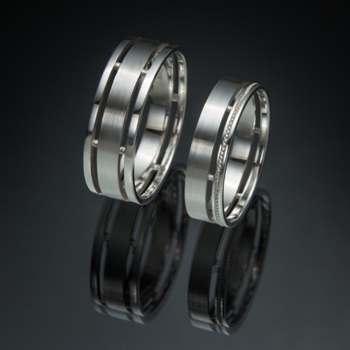 Обручальные кольца из белого золота. Белое золото от ювелирной фирмы "Стиль"