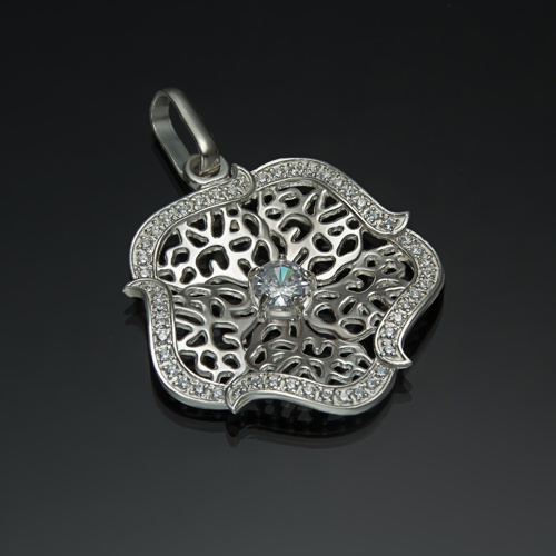 Большой серебряный кулон. 3057 от ювелирной фирмы "Стиль" по цене 200 руб.