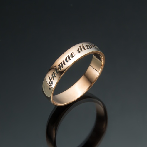 Обручальное кольцо с надписью. ко12 от ювелирной фирмы "Стиль" по цене 904 руб.