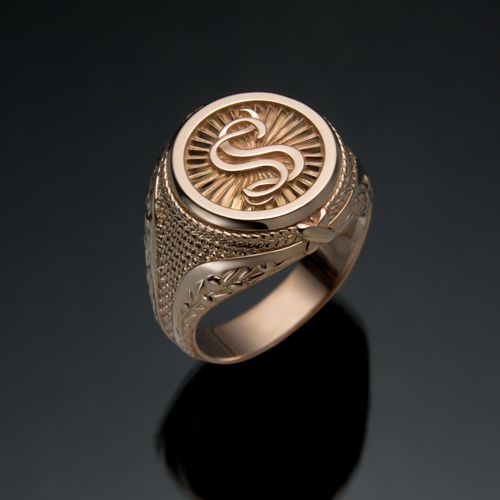 Печатка с монограммой  от ювелирной фирмы "Стиль"