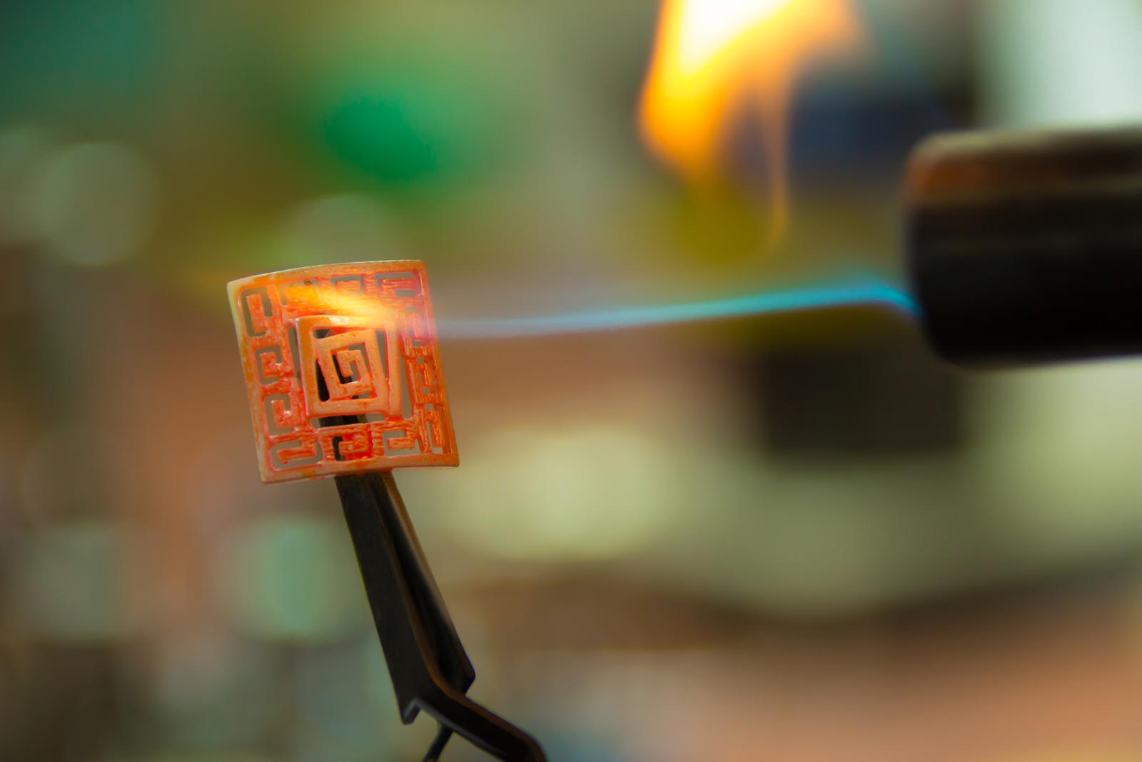 Серебряное изделие, отожженное до покраснения